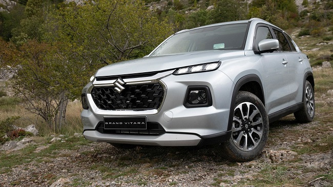 Suzuki-Grand-Vitara-2025