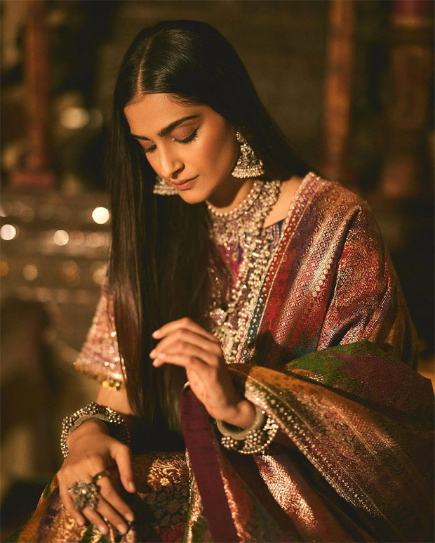 Sonam-Kapoor-looks-opulent-in-outfit-made-from-vintage-Banarasi-saree-with-antique-embroidery-and-jewellery-–-a-fusion-of-history-and-style-1
