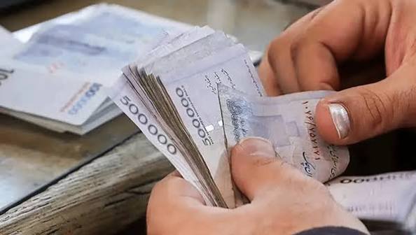 کف و سقف حقوق کارمندان دولت در سال 1405 اعلام شد
