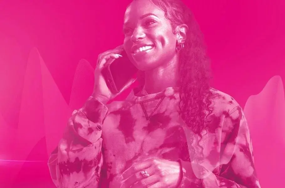 t-mobile-live-translation-beta1-910x600.jpg_11zon