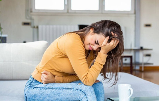  دلایل علائم درد در دوران عادت ماهانه + راهکارهای کاهش درد پریود