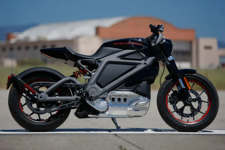 Best-Hybrid-Motorcycles-750x500-1