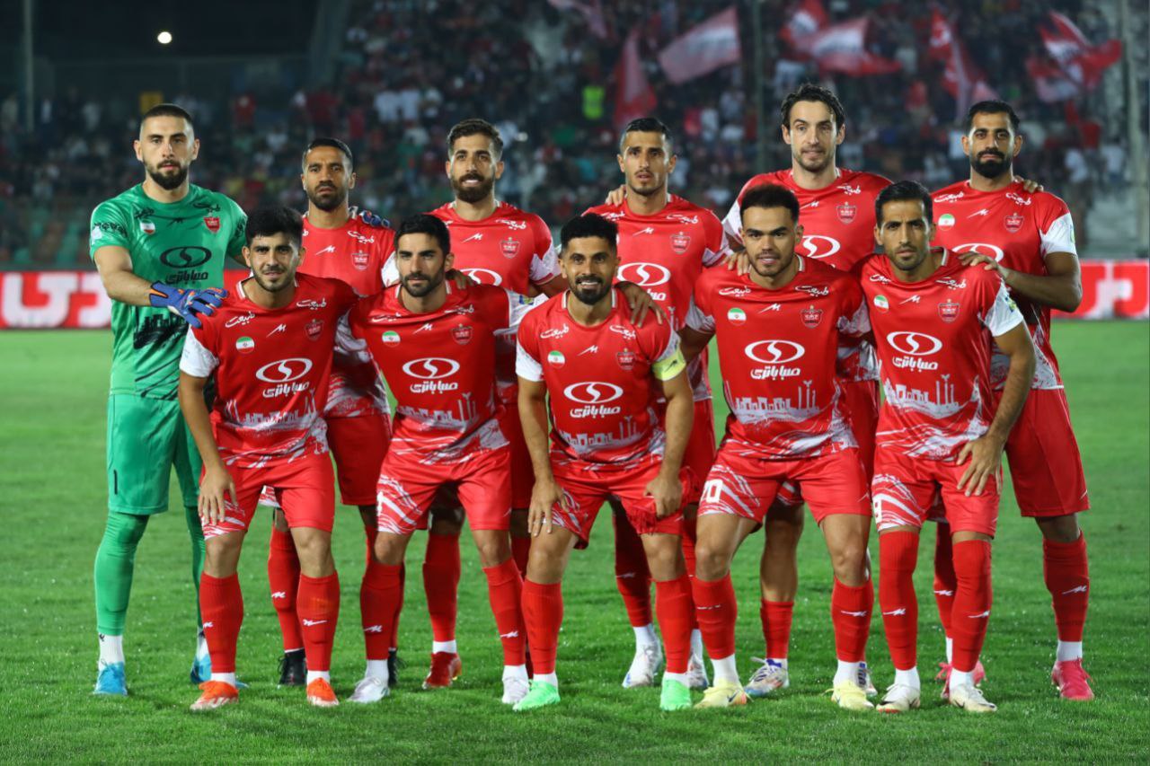 یک پرسپولیسی با فحاشی هتل را روی سرش گذاشت