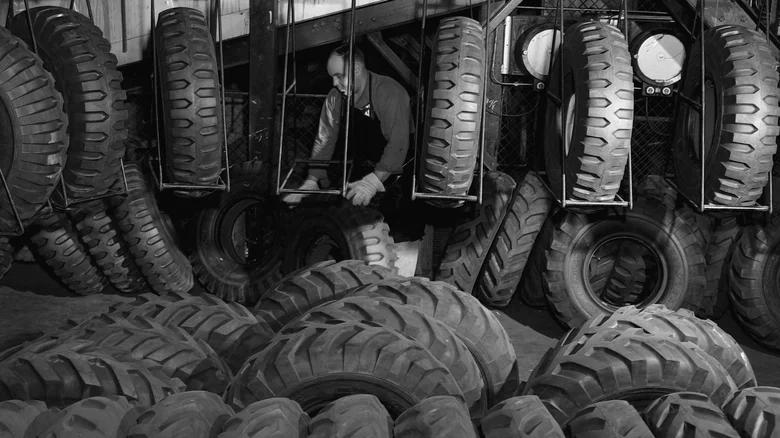the-synthetic-rubber-industry-dates-back-to-1909-1756314342