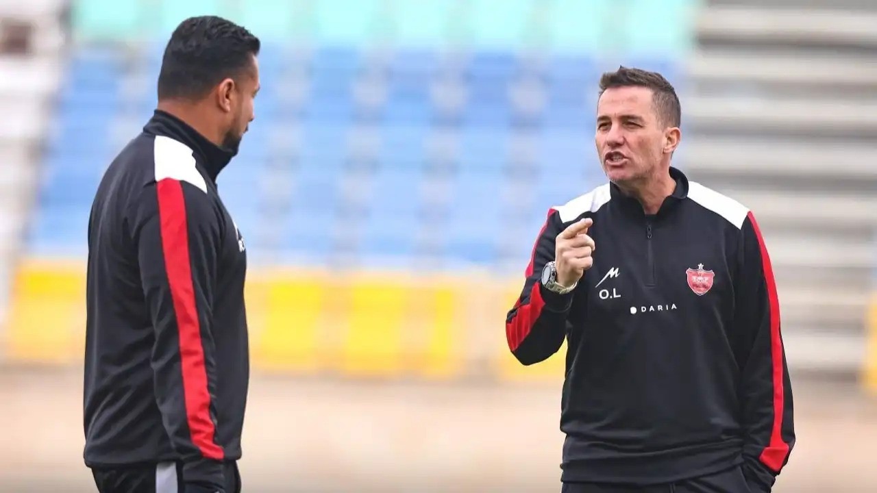 ezgif-5b9ec7ea16968ab2