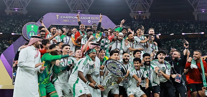 806x378-al-ahli-down-kawasaki-frontale-to-lift-asian-champions-league-title-1746302322516