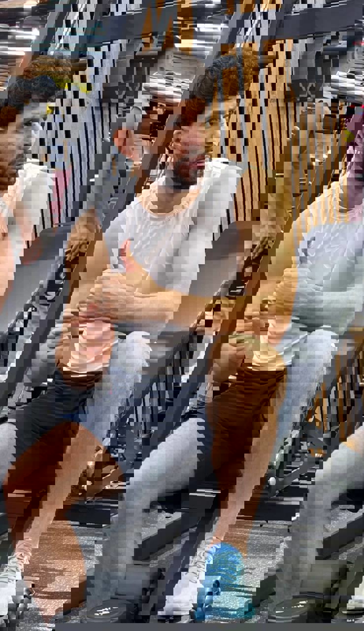02wo4pzf8