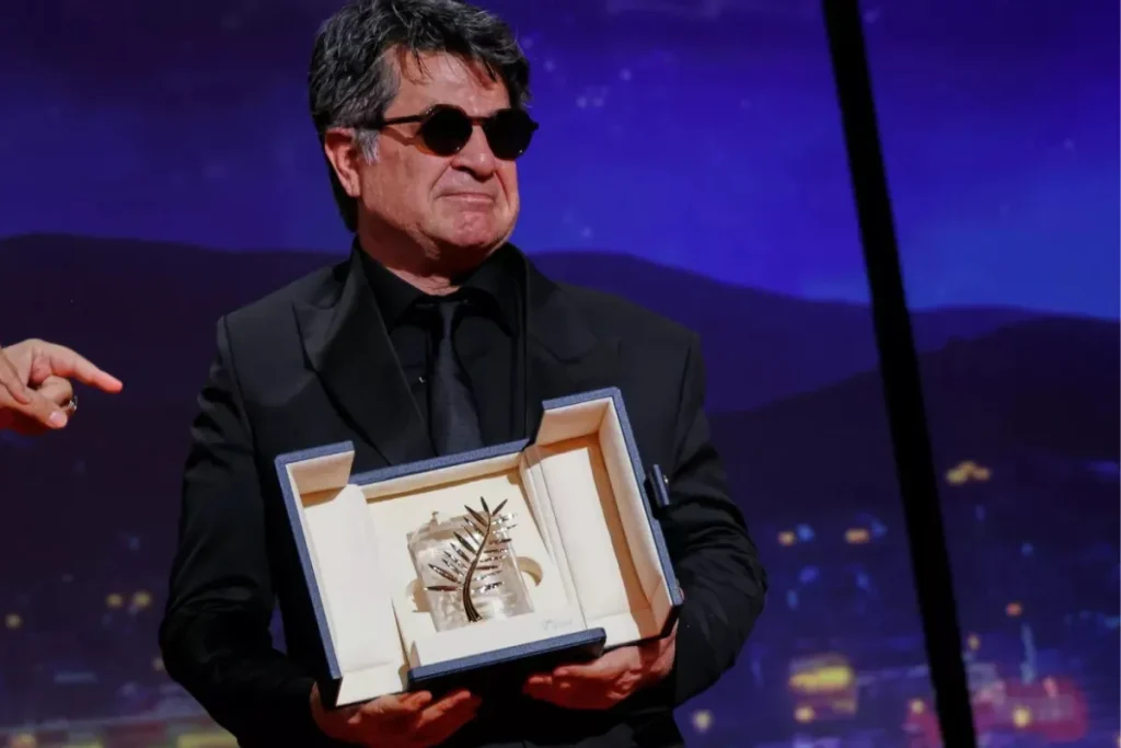 a-simple-accident-by-jafar-panahi-movie_11zon