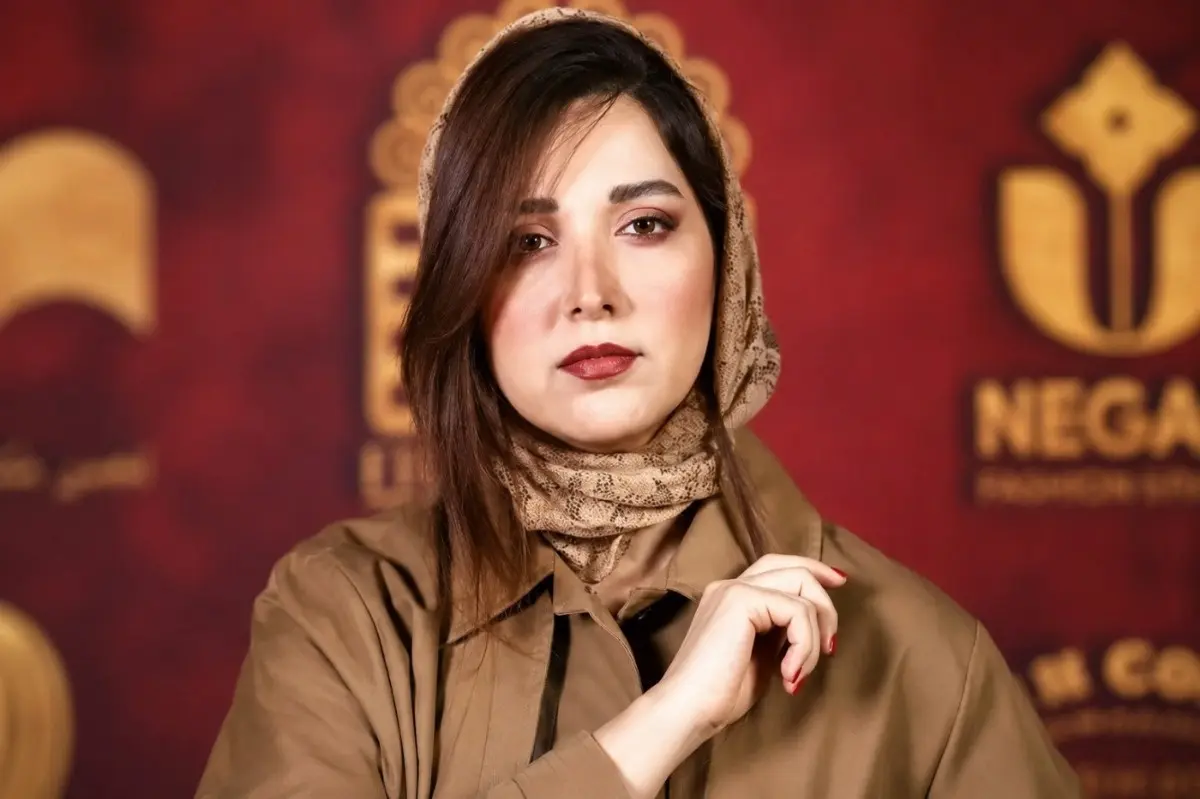 روشنک-گرامی