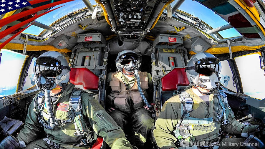 B-52-bomber-interior