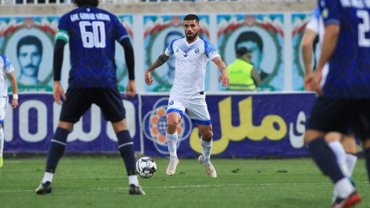 آینده فوتبالی هافبک پرسپولیس به خطر افتاد