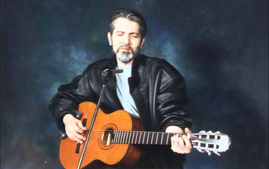 غمگین‌ترین مرد ترانه‌های فارسی که جایش خیلی خالی است