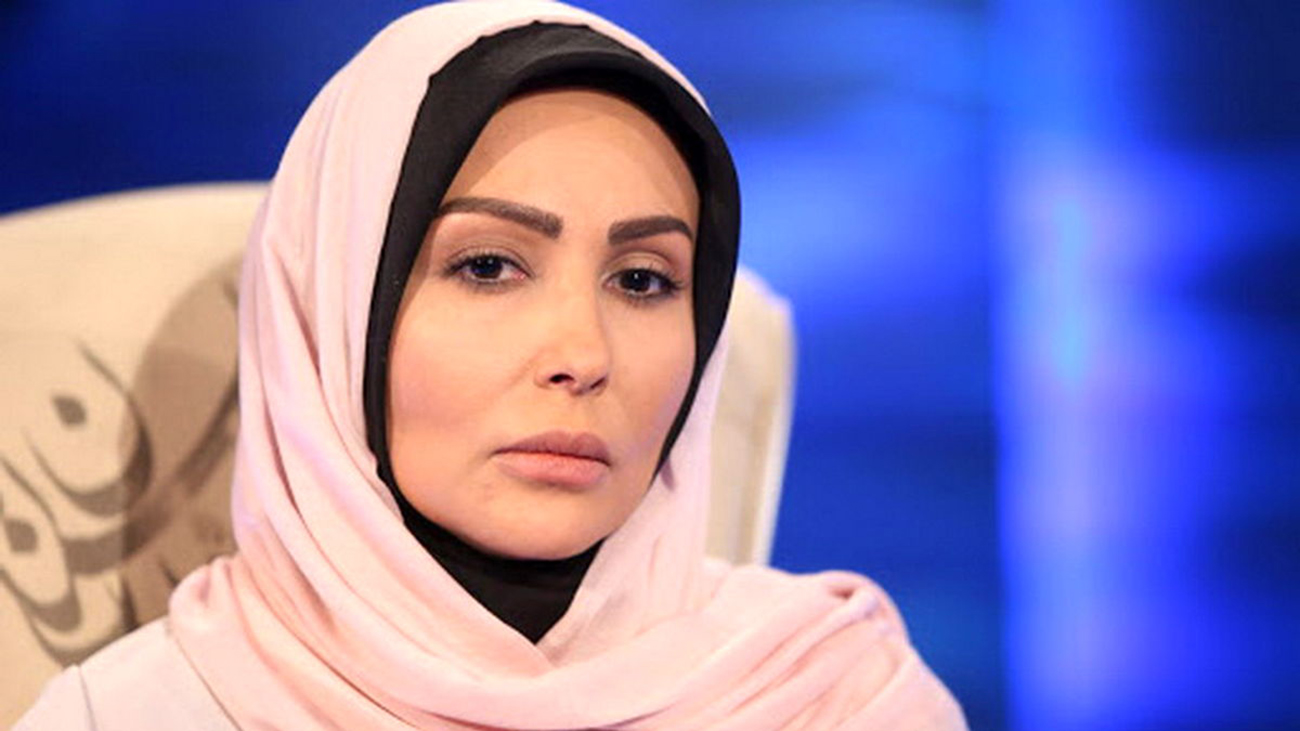 پرستو+صالحی