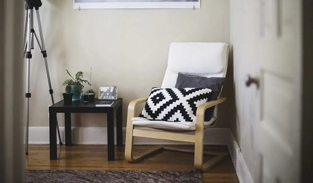 Living-room-without-sofa-10