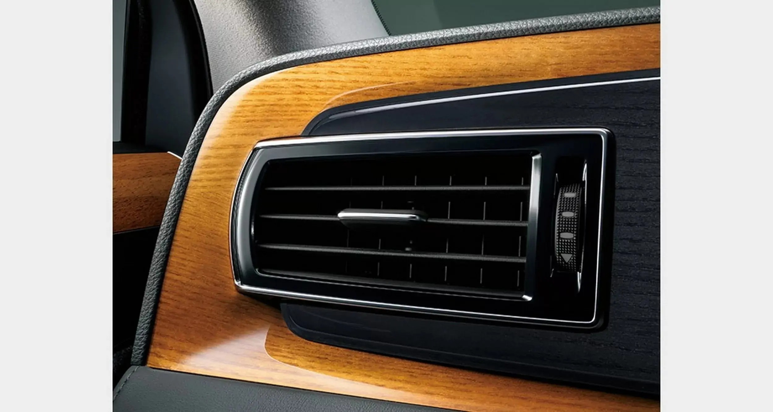 the-2026-century-broke-up-with-toyota-and-sent-the-13_11zon