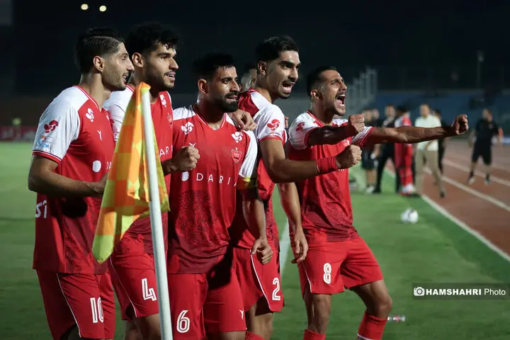دلیل خط خوردن ۲ کاپیتان پرسپولیس از تیمملی دلیل خط خوردن ۲ کاپیتان پرسپولیس از تیمملی