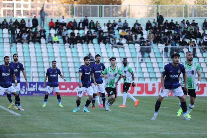 ملوان با یک پیروزی درخشان مدعی‌تر شد