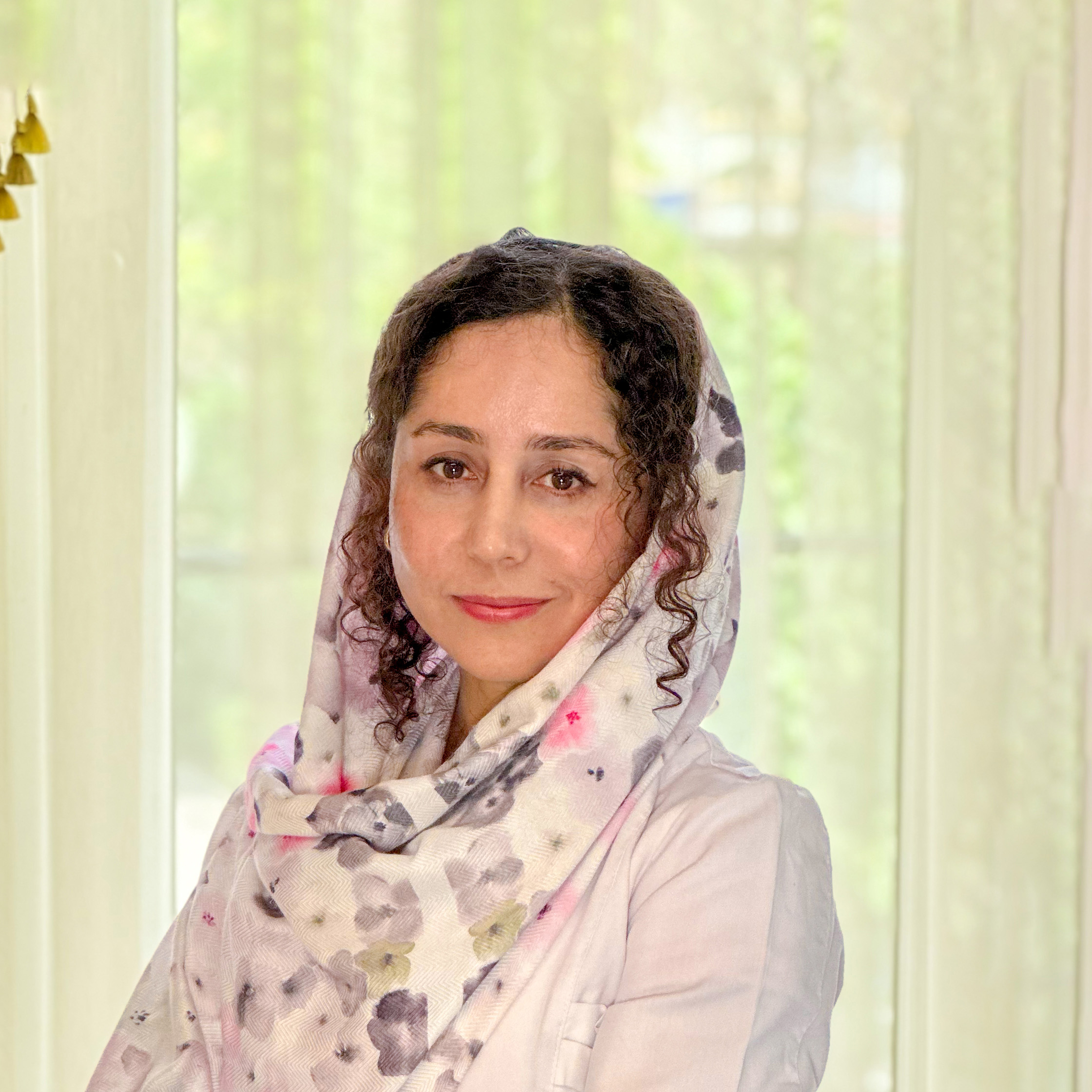 دکتر نرمین کریسانی