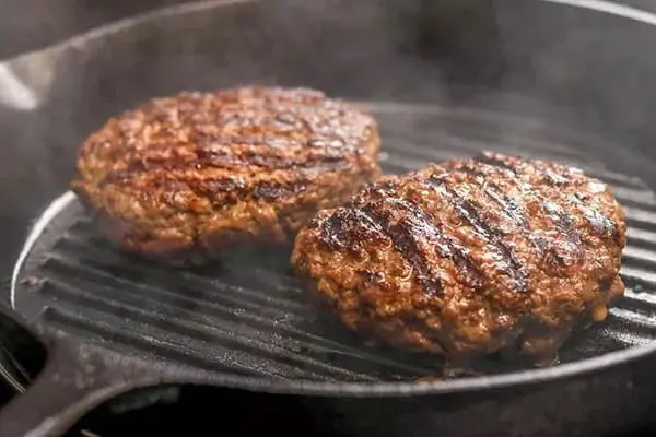 pokhte-hamberger-dar-tabe