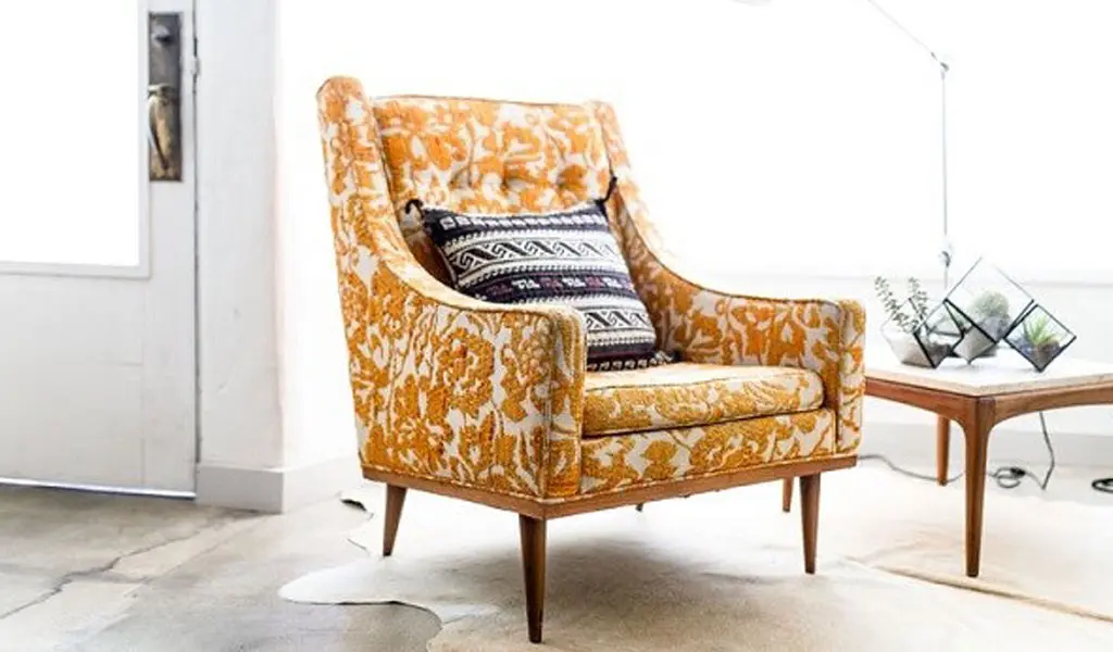 Living-room-without-sofa-7