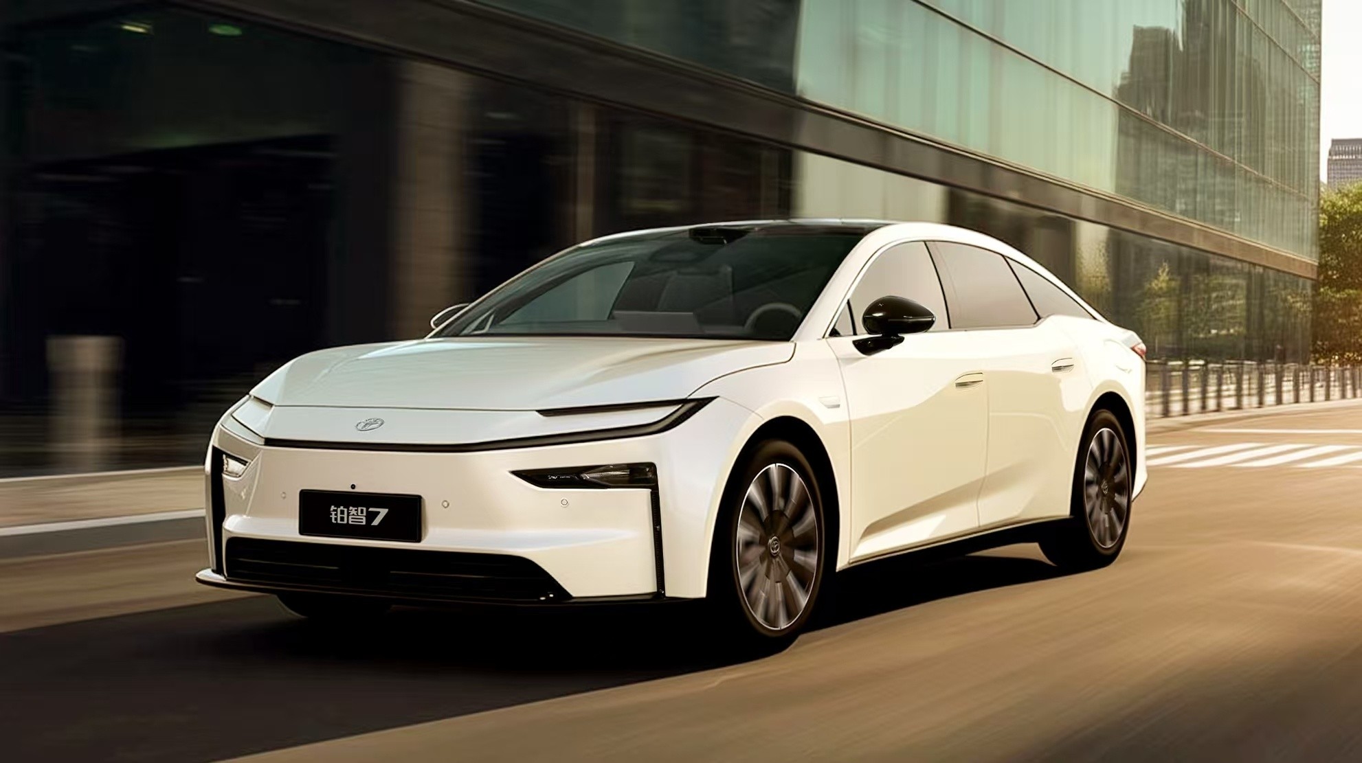 toyota-bz7-xiaomi-huawei-harmonyos-7
