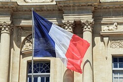 درخواست فرانسه از شهروندانش در ایران 