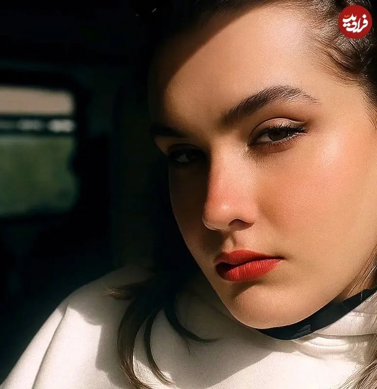 ezgif-4bfef1f6c8a147ee