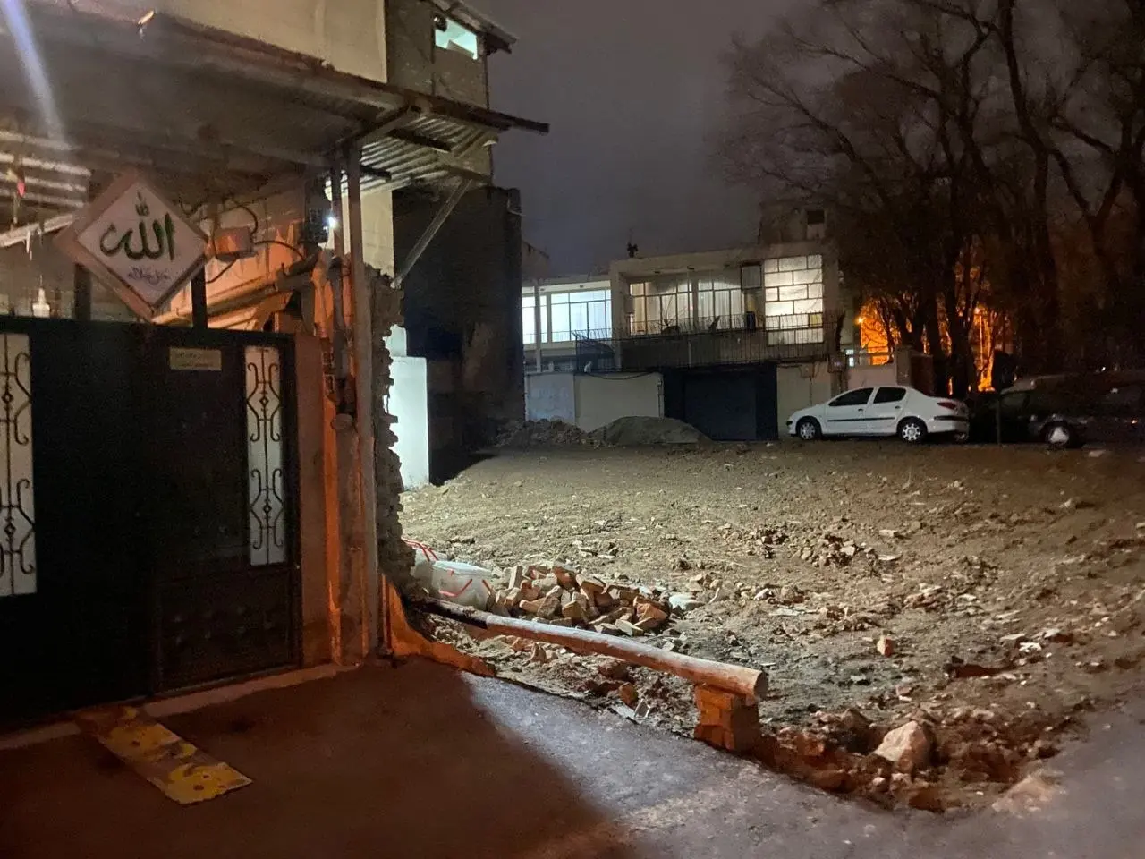 تخریب-حمام-سیصد-ساله-ونک