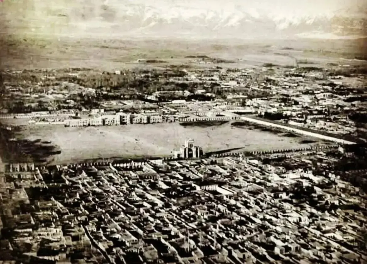 تصویر رنگی دیده‌نشده از تهران ۱۰۰ سال پیش