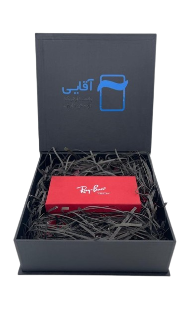 آقایی باکس