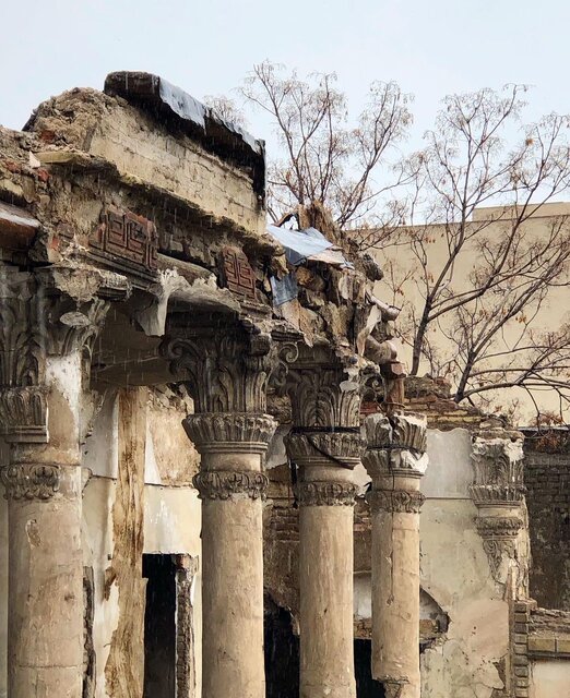 تصاویر غم‌انگیز از فروریختن یک عمارت تاریخی 
