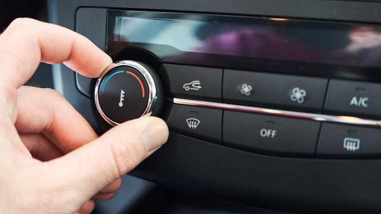 Car-ac-1