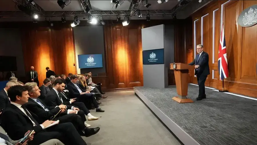 Screenshot 2026-04-01 at 19-42-02 7457fb8cZTp3ZWJwfGY6MjUwMjk0MS5qcGd8ZnVpOjIzOTYyMTl8bDpmYXx2OjE.webp (WEBP Image 900 × 508 pixels)