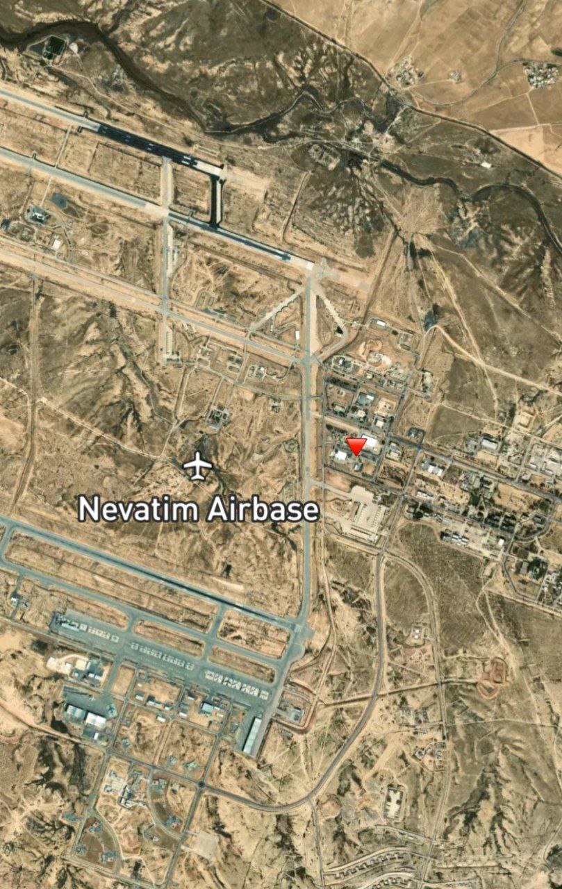 تصاویر داغ  از محل برخورد پهپادهای ایرانی به اسرائیل