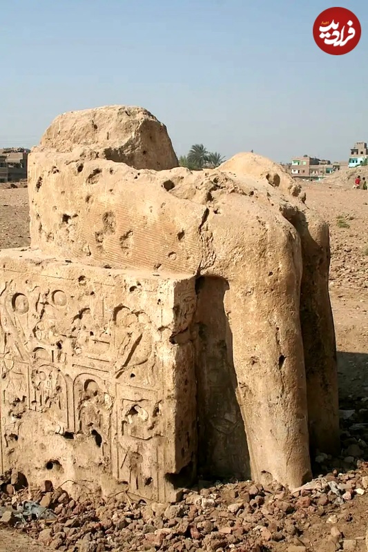 قسمت پایین مجسمه که چند دهه قبل کشف شده بود