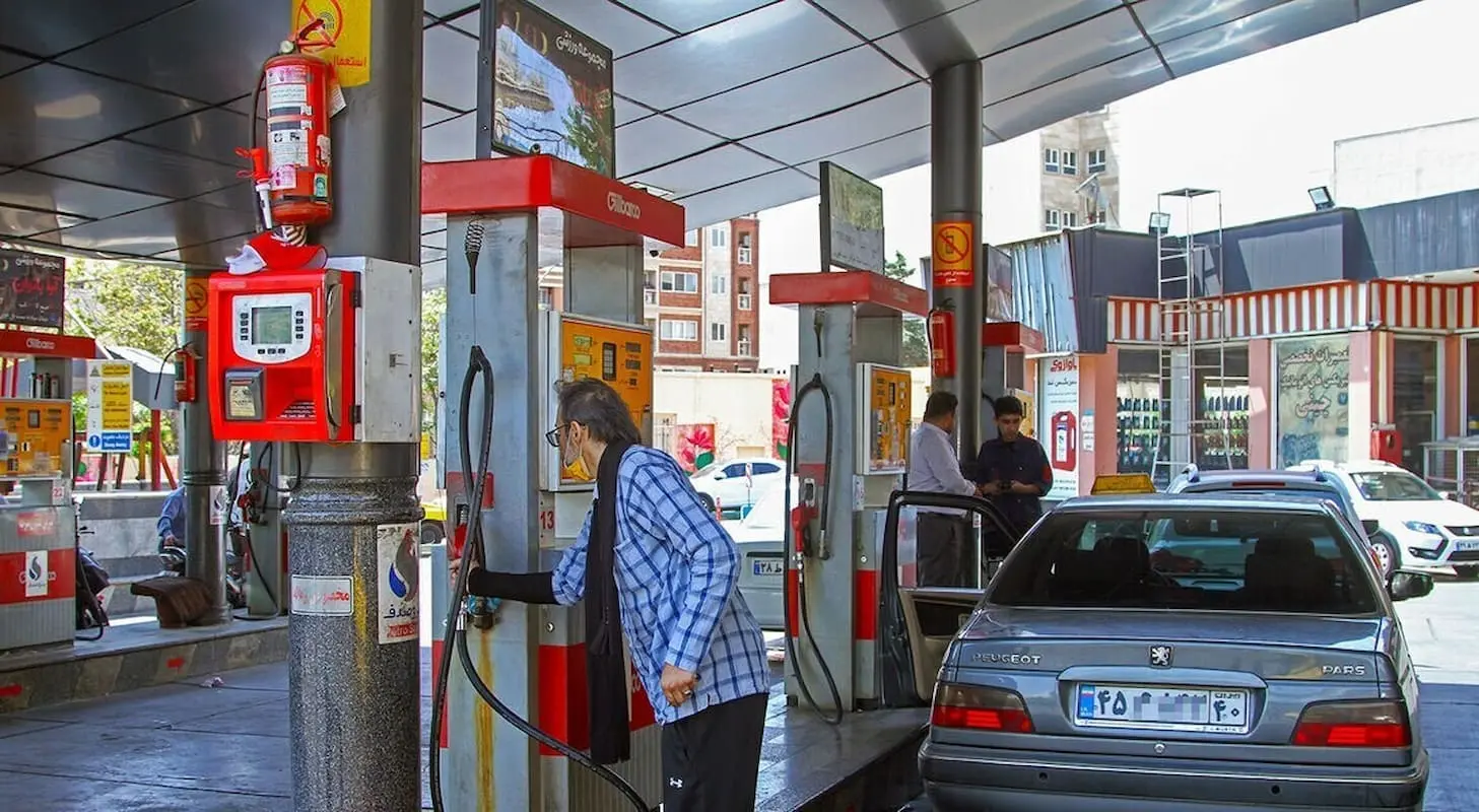 بنزین-در-خط-بحران-است (1)