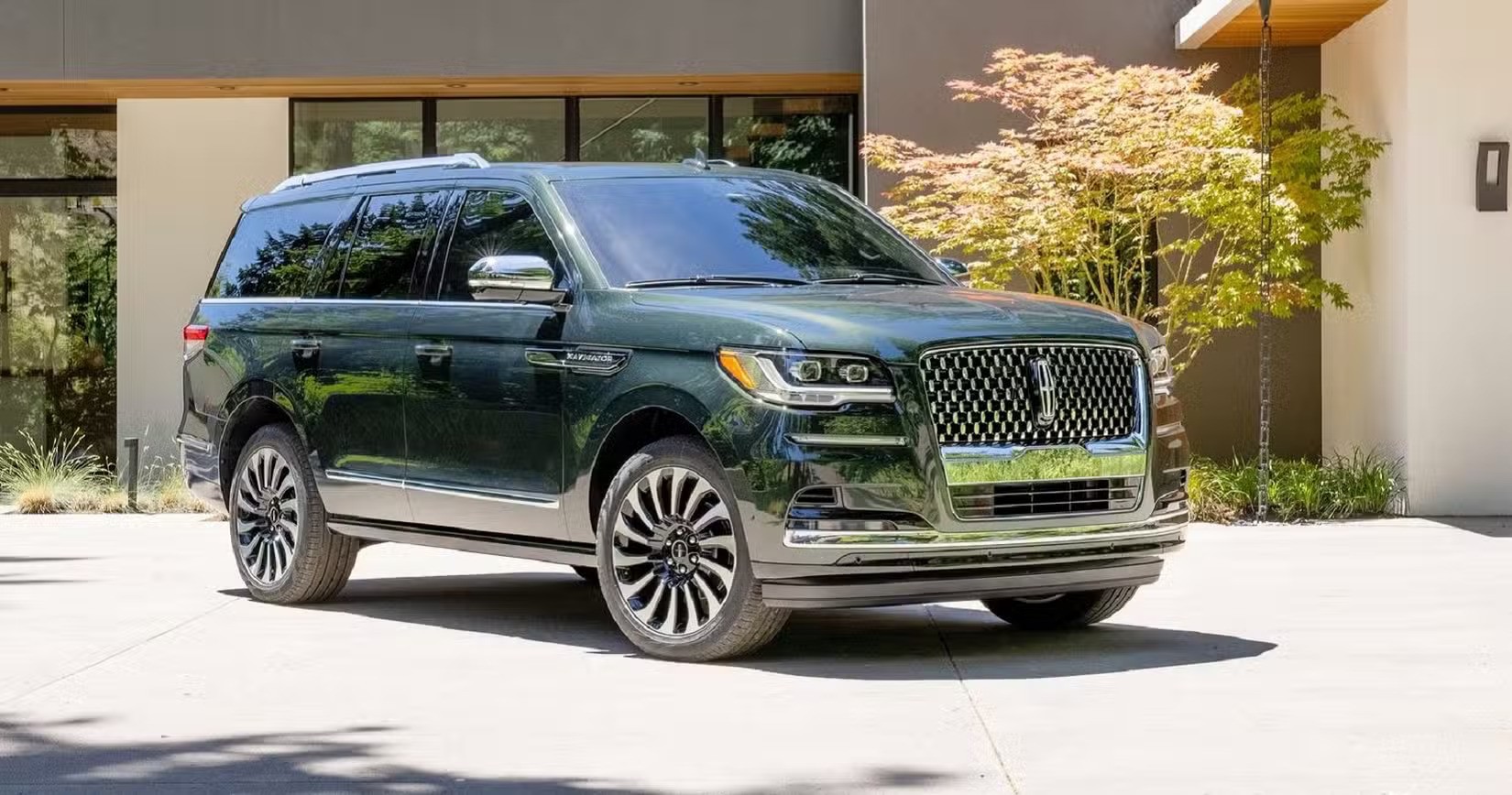 11-lincoln-navigator