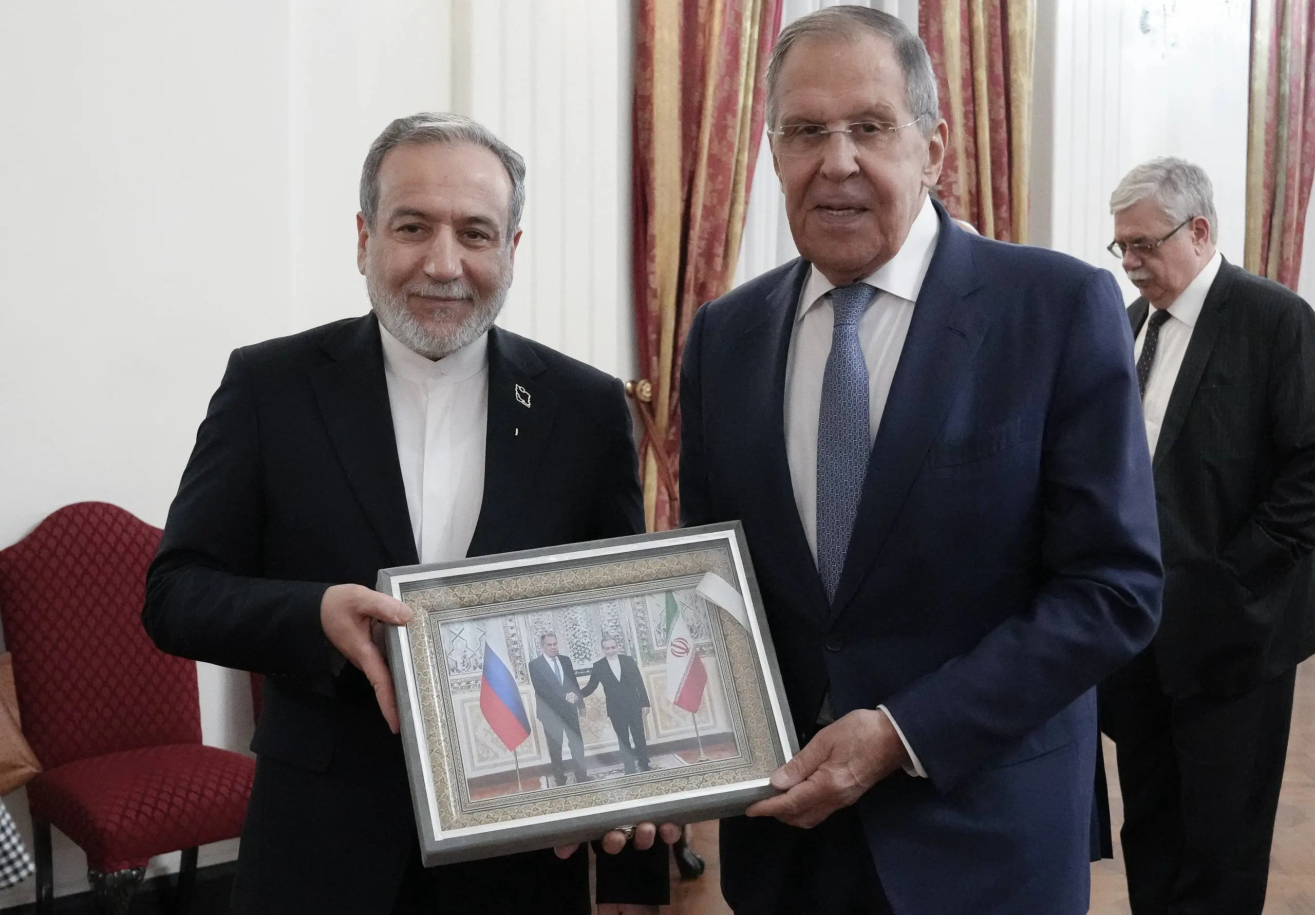photo_2026-10-19_20-15-02