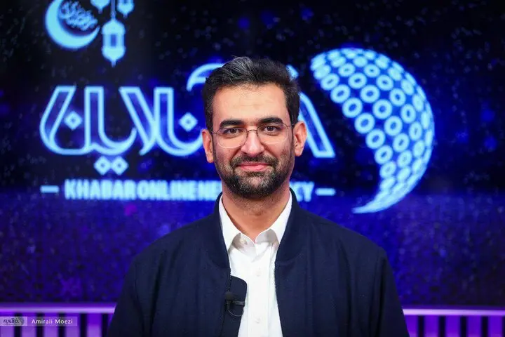 پیشنهاد آذری‌جهرمی به پزشکیان: سفر نیویورک را لغو کن!