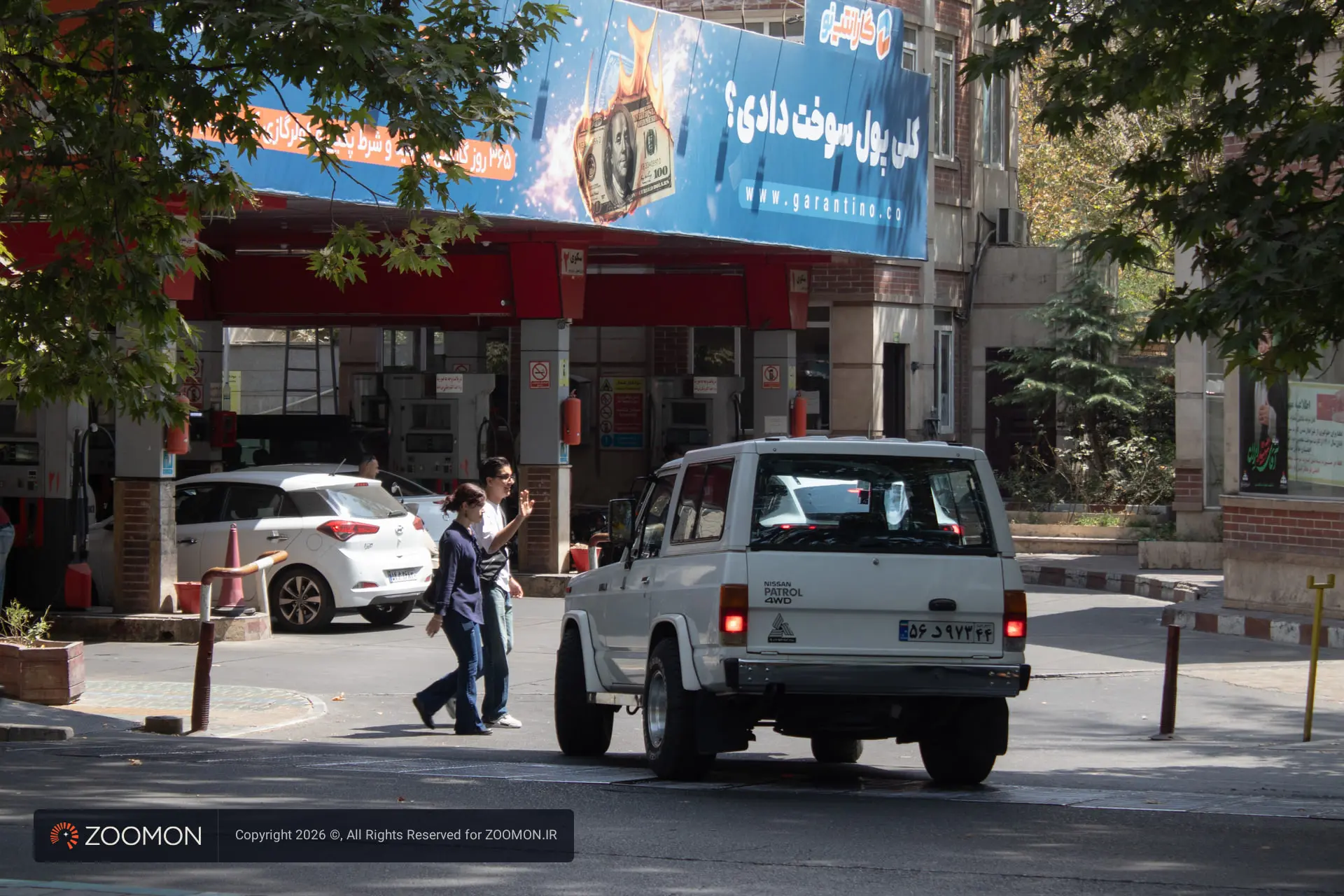 gas-station-city-street-6a9195eab17a398e92e9e669