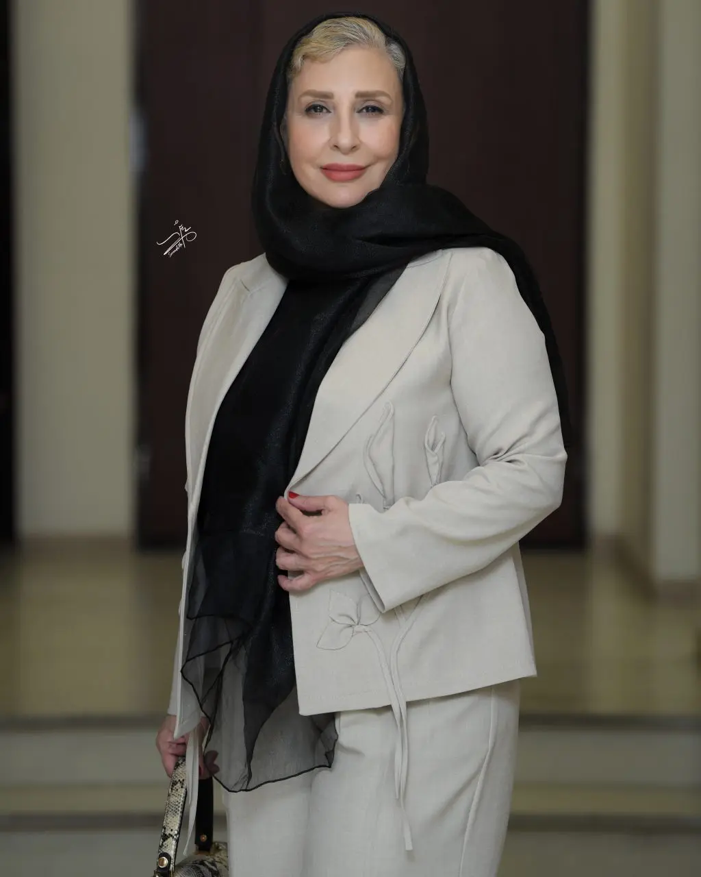 مرجانه-گلچین-1024x1280