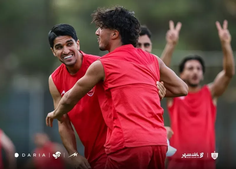 12 بازیکن پرسپولیس  در لیست قلعه‌نویی!