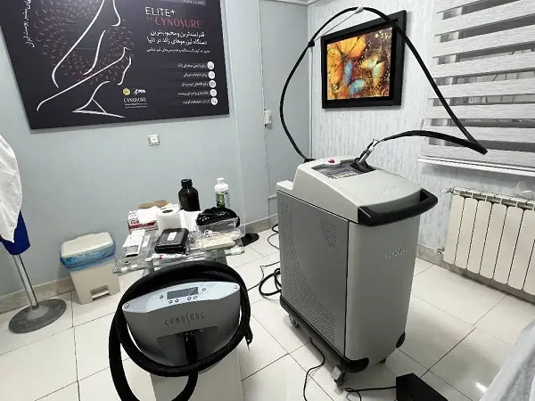 دستگاه لیزر کلینیک دکتر پونه یزدانی