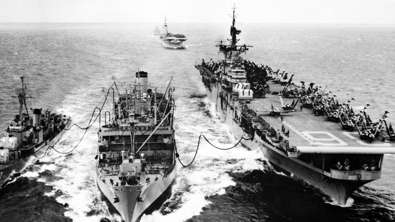 1-the-essex-class-uss-antietam-and-uss-essex-in-service-during-the-korean-war