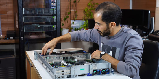 آدرس بهترین تعمیرگاه سرور در تهران + معیارهای انتخاب