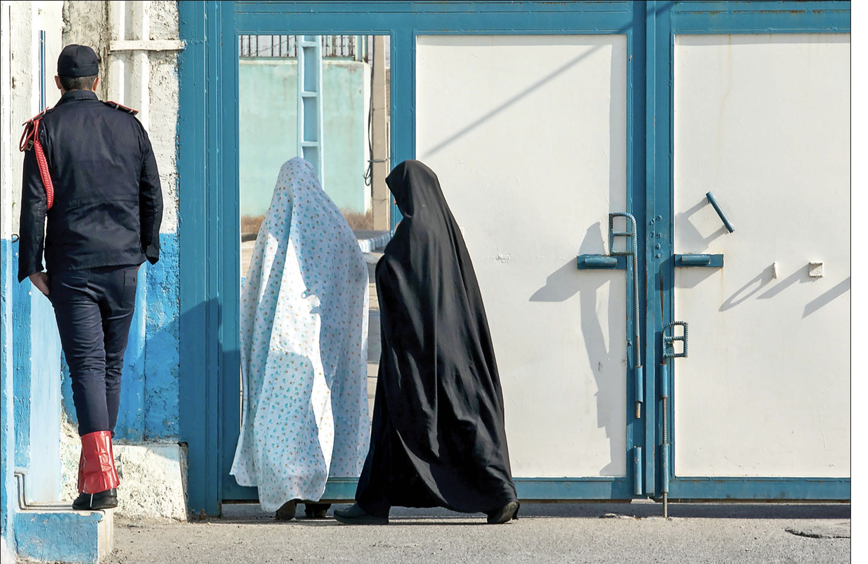 زنان+زندانی