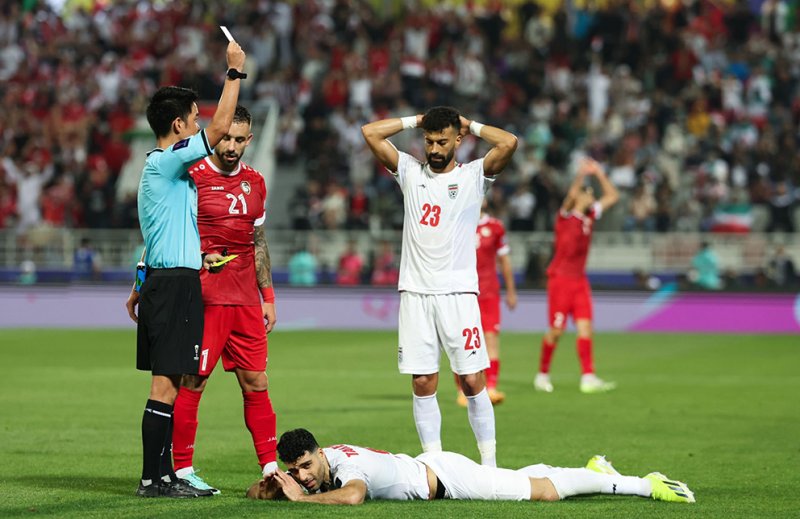 صعود با اشک مهدی و دست بیرو؛ خیلی سخت و دشوار!