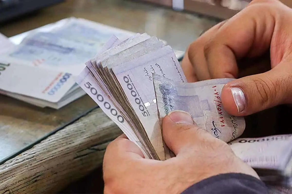 چرا وام 30 میلیونی مستمری بگیران بازپرداخت نشد؟