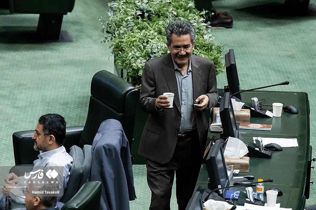 84005fd327344ca1a17af6f4439d3498