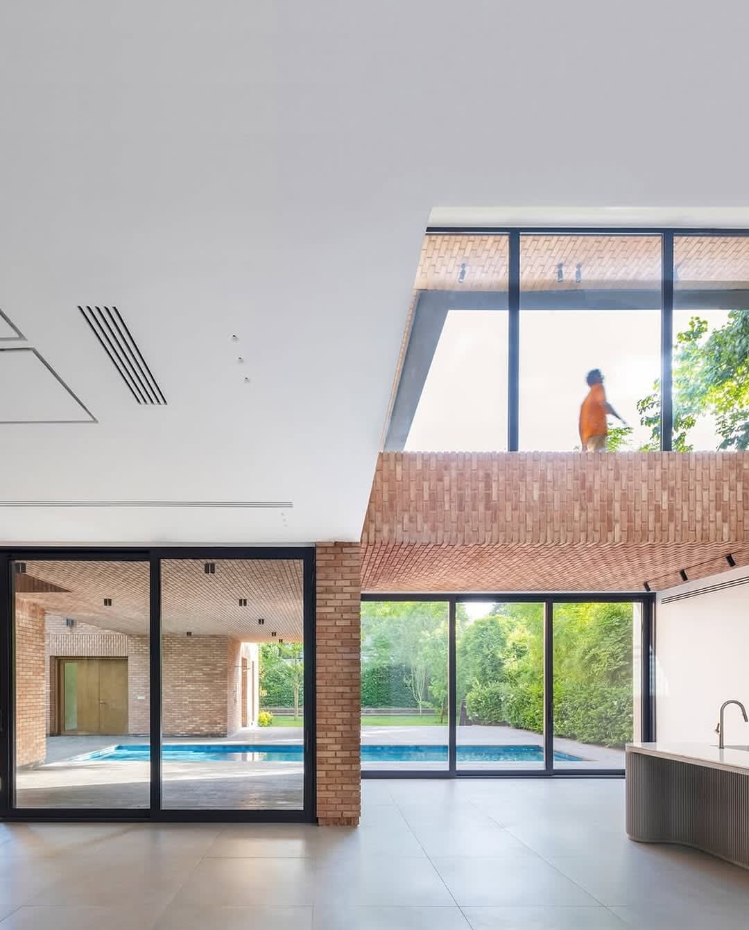 photo_2025-11-05_15-47-11 (2)